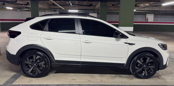 VOLKSWAGEN NIVUS 1.0 200 TSI TOTAL FLEX HIGHLINE AUTOMÁTICO